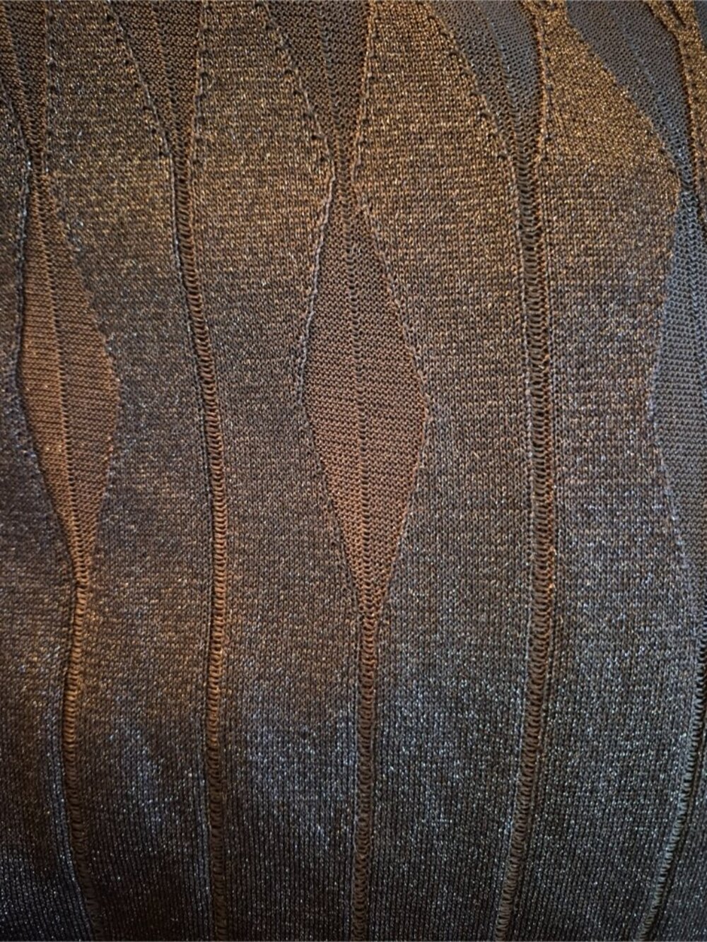 Silver Short-Sleeve Knit Top Size XL - Picture 3 of 4